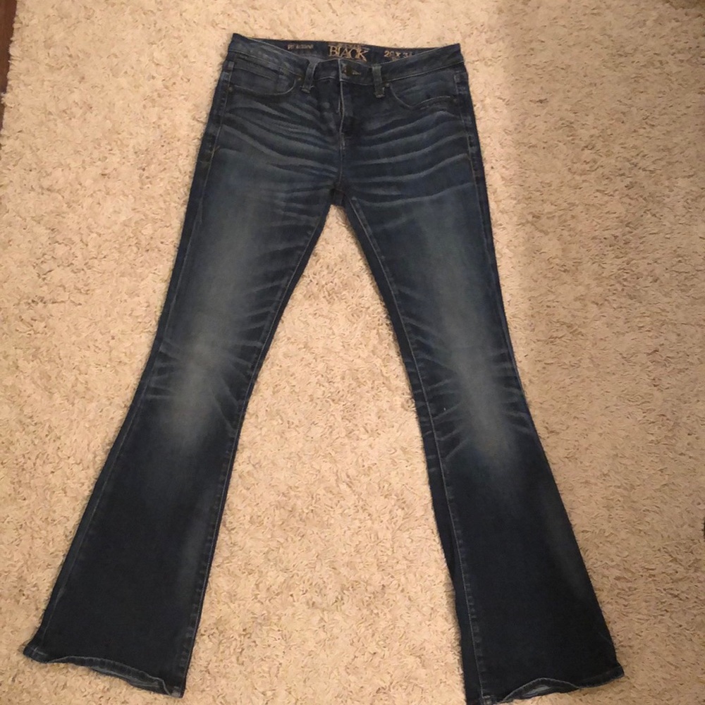 Buckle Jeans